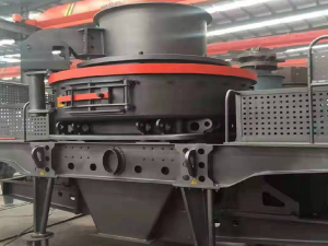 立式?jīng)_擊破碎機(jī)怎么樣？怎么解決出分粉高的問(wèn)題？