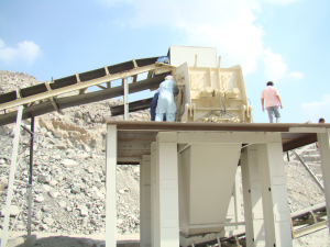 為什么要使用反擊式破碎機(jī)？有什么優(yōu)勢(shì)？