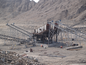 振動篩篩箱開裂、橫梁斷裂原因及改進方法